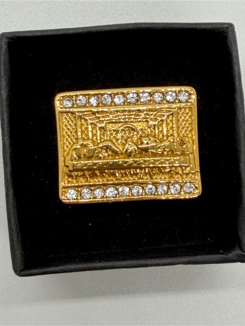 Gold plasted size 7 ring - Picture 2 of 3